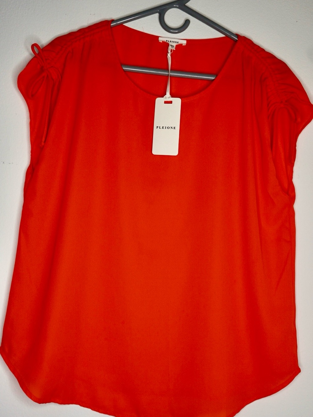 Pleione Neon Orange Blouse NWT Size Large Lightweight Statement Top